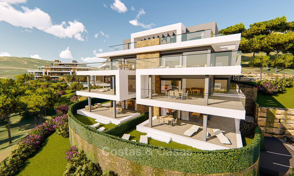 Dringende verkoop! Prachtig penthouse te koop met natuur en zeezicht op de New Golden Mile, Marbella - Estepona. Bijna klaar. 32573