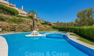 Prachtig eigentijds gerenoveerd, zuid gericht, luxe tuinappartement te koop in Nueva Andalucia, Marbella 32889 