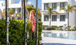 Instapklaar modern designer penthouse appartement te koop met 3 slaapkamers in luxe resort in Marbella - Estepona 33397 