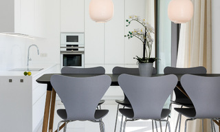 Instapklaar modern designer penthouse appartement te koop met 3 slaapkamers in luxe resort in Marbella - Estepona 33440 