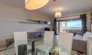 Luxe appartement te koop met privétuin en zeezicht in een luxueus vijfsterren golfresort in Benahavis - Marbella 33314 