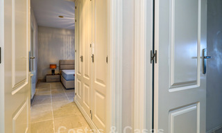 Luxe appartement te koop met privétuin en zeezicht in een luxueus vijfsterren golfresort in Benahavis - Marbella 33340 