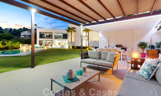 Instapklare exclusieve moderne luxevilla te koop in Benahavis - Marbella met schitterend open uitzicht over de golf en de zee 33553 