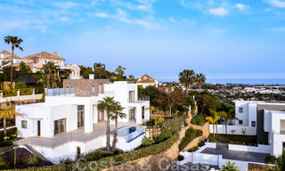 Instapklare, nieuwe moderne luxevilla te koop met zeezicht in Marbella - Benahavis in een gated community 33586 