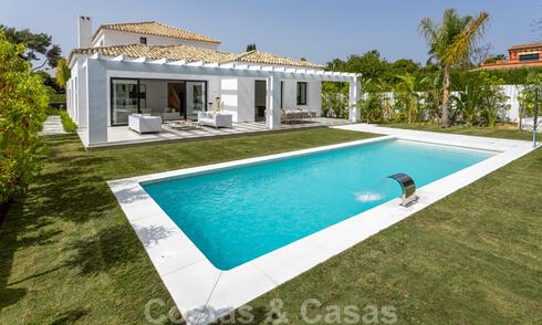 Eigentijdse mediterrane stijl nieuwe villa te koop nabij de golfbaan en het strand in Guadalmina Baja, Marbella 33688