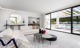 Eigentijdse mediterrane stijl nieuwe villa te koop nabij de golfbaan en het strand in Guadalmina Baja, Marbella 33690 