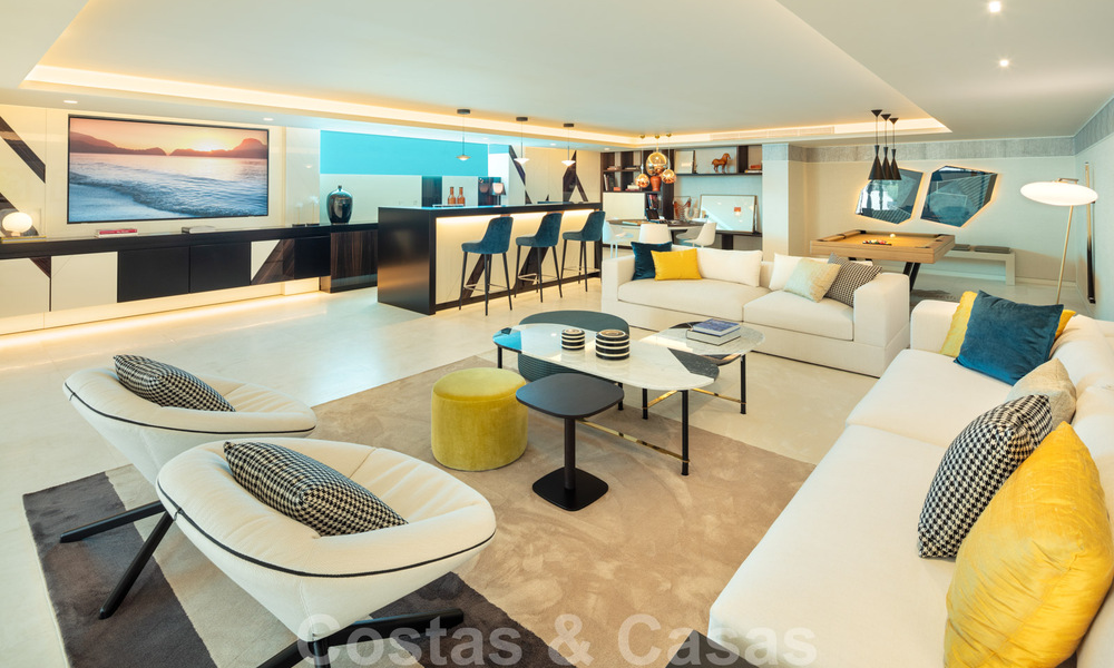Instapklare moderne designvilla te koop in Nueva Andalucia - Marbella, op een steenworp van voorzieningen 34000