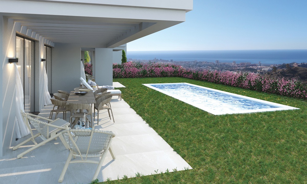 Nieuwe moderne villa's te koop, met panoramisch zee- en bergzicht in Mijas, Costa del Sol 34124