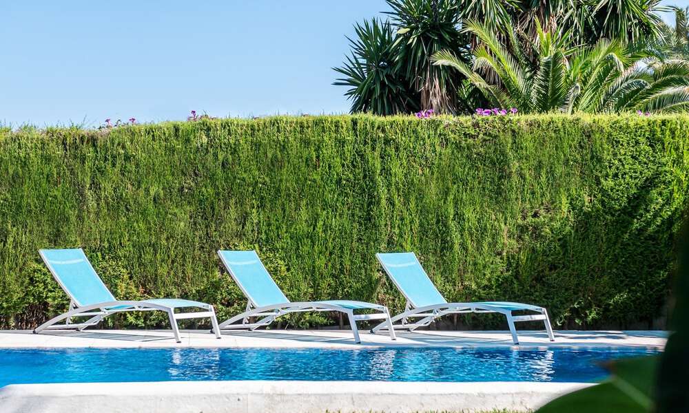 Modern gerenoveerde villa te koop in een rustige, residentiële omgeving nabij golf en strand in Guadalmina nabij San Pedro - Marbella 34137