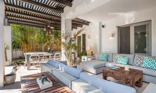 Modern gerenoveerde villa te koop in een rustige, residentiële omgeving nabij golf en strand in Guadalmina nabij San Pedro - Marbella 34143 