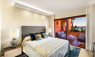 Eerstelijnsstrand luxe tuinappartement te koop in een exclusief complex tussen Marbella en Estepona 34201 