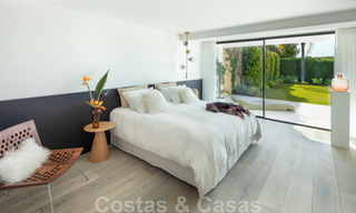 Moderne mediterrane design villa te koop met panoramisch zeezicht in Cascada de Camojan, Golden Mile, Marbella 34294 