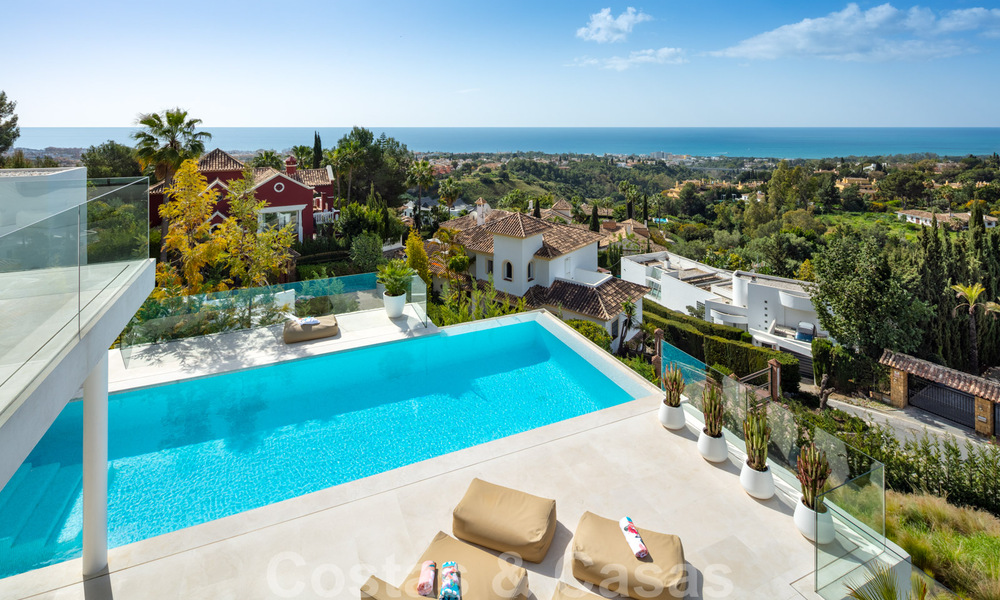 Moderne mediterrane design villa te koop met panoramisch zeezicht in Cascada de Camojan, Golden Mile, Marbella 34296