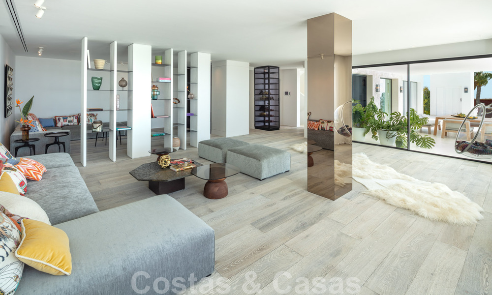 Moderne mediterrane design villa te koop met panoramisch zeezicht in Cascada de Camojan, Golden Mile, Marbella 34313