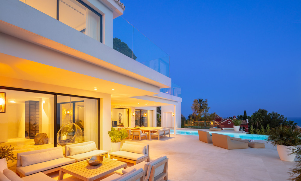 Moderne mediterrane design villa te koop met panoramisch zeezicht in Cascada de Camojan, Golden Mile, Marbella 34323
