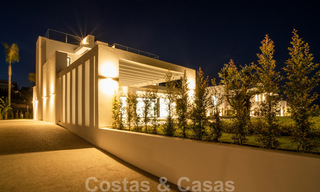 Instapklare, nieuwe moderne villa te koop in vijfsterren golfresort in Marbella - Benahavis 34500 
