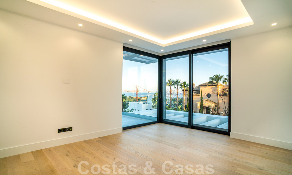 Instapklare, nieuwe moderne villa te koop in vijfsterren golfresort in Marbella - Benahavis 34507