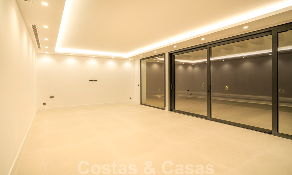 Instapklare, nieuwe moderne villa te koop in vijfsterren golfresort in Marbella - Benahavis 34528