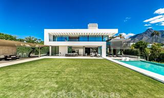 Nieuw op de markt! Moderne luxevilla te koop in het hart van de Golden Mile, Marbella 34652 
