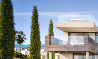 Nieuwe moderne luxevilla’s te koop met verbluffend panoramisch zeezicht langs de kustlijn tot aan Afrika in Manilva a/d Costa del Sol 34727 