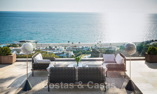 Moderne gelijkvloerse luxevilla te koop met schitterend panoramisch zeezicht te koop aan de Costa del Sol 34756 
