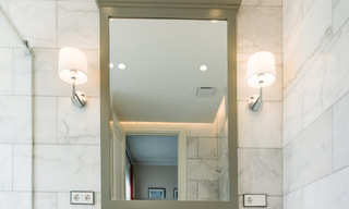 Luxevilla te koop in een eigentijdse klassieke stijl met zeezicht in vijfsterren golfresort in Marbella - Benahavis 775504 