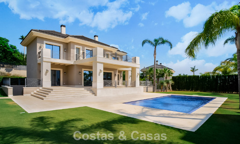 Luxevilla te koop in een eigentijdse klassieke stijl met zeezicht in vijfsterren golfresort in Marbella - Benahavis 775513