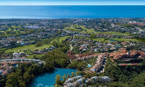Moderne luxe appartementen te koop aan een idyllisch meer met panoramisch uitzicht in Nueva Andalucia - Marbella. NIEUWE FASE. 34975