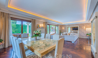 Villa te koop in exclusieve woonwijk aan de strandzijde van de Golden Mile in Marbella 35032 