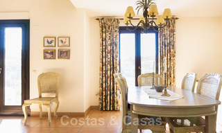 Mediterrane luxevilla te koop in het exclusieve Marbella Club Golf Resort te Benahavis aan de Costa del Sol 35057 