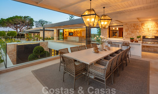 Exclusieve villa te koop, eerstelijns Aloha golf in afgesloten woonwijk in Nueva Andalucia - Marbella 35352 