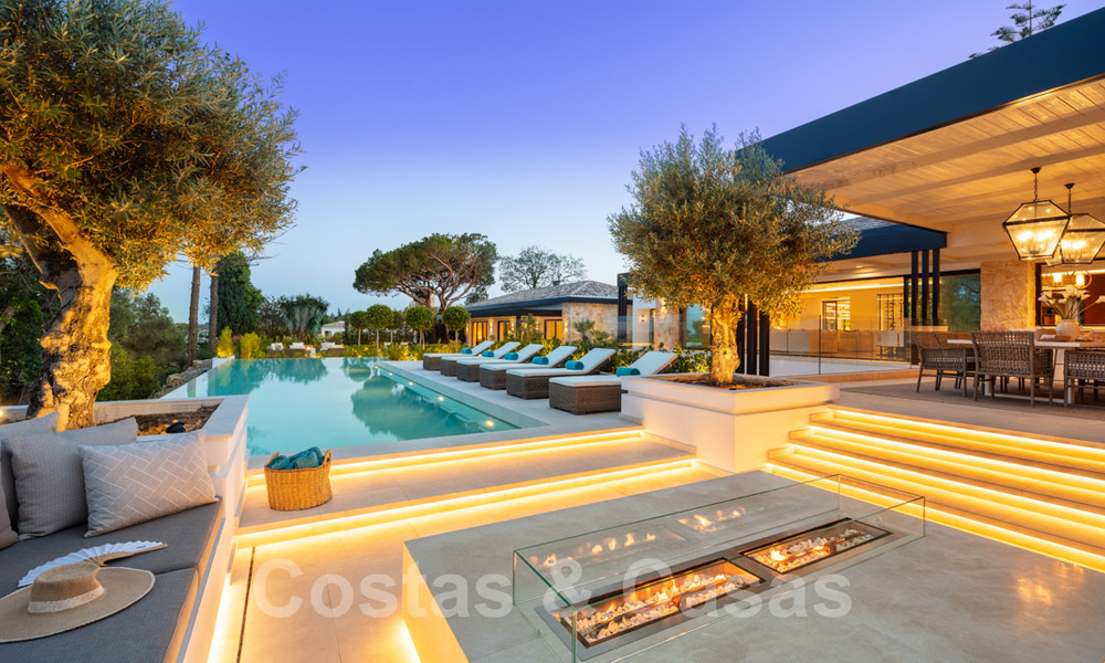 Exclusieve villa te koop, eerstelijns Aloha golf in afgesloten woonwijk in Nueva Andalucia - Marbella 35354