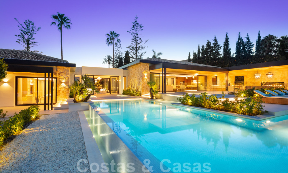 Exclusieve villa te koop, eerstelijns Aloha golf in afgesloten woonwijk in Nueva Andalucia - Marbella 35358
