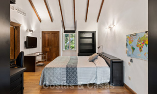 Romantische eerstelijns golf villa te koop in Nueva Andalucia, Marbella met prachtig uitzicht op de golfbaan 35507 