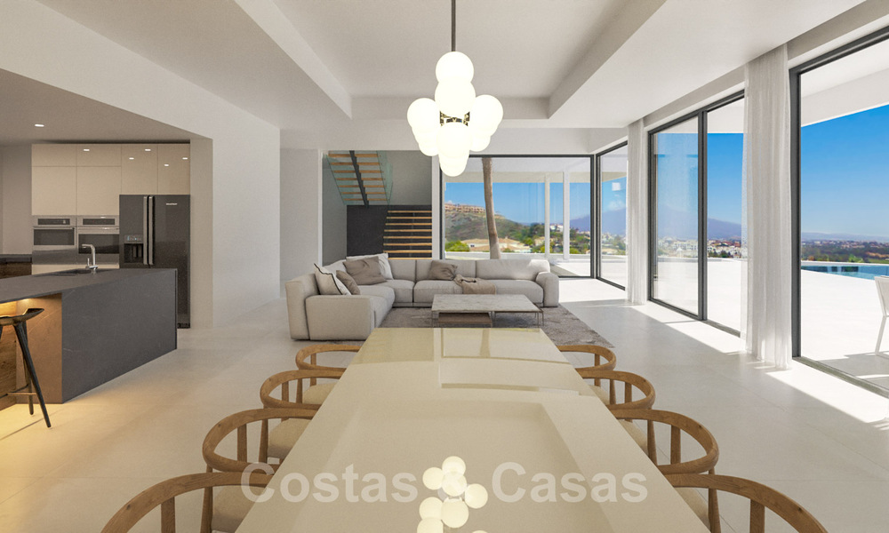 Moderne luxevilla te koop met panoramisch zeezicht aan de New Golden Mile tussen Marbella en Estepona. Instapklaar. 35585