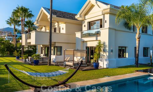 Nieuw op de markt! Instapklare luxevilla te koop, eerstelijns golf in Benahavis - Marbella 35838