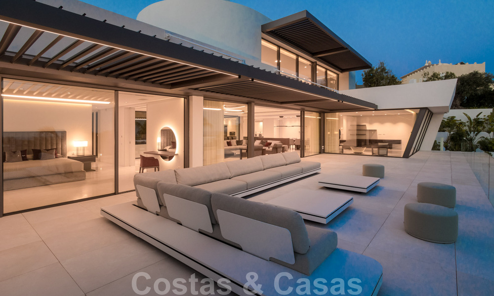 Instapklare, super luxueuze, nieuwe moderne villa te koop, met schitterend uitzicht in een golf urbanisatie in Marbella - Benahavis 35855