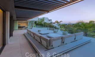 Instapklare, super luxueuze, nieuwe moderne villa te koop, met schitterend uitzicht in een golf urbanisatie in Marbella - Benahavis 35868 