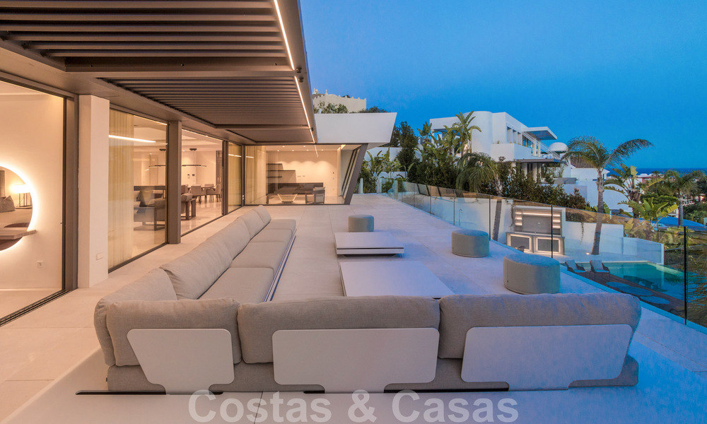 Instapklare, super luxueuze, nieuwe moderne villa te koop, met schitterend uitzicht in een golf urbanisatie in Marbella - Benahavis 35871