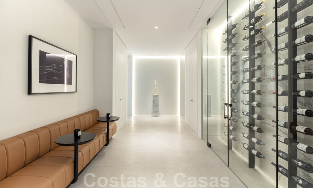 Sensationele nieuwe moderne luxevilla te koop met zeezicht in “gated” El Madroñal in het gebied van Marbella - Benahavis 35910