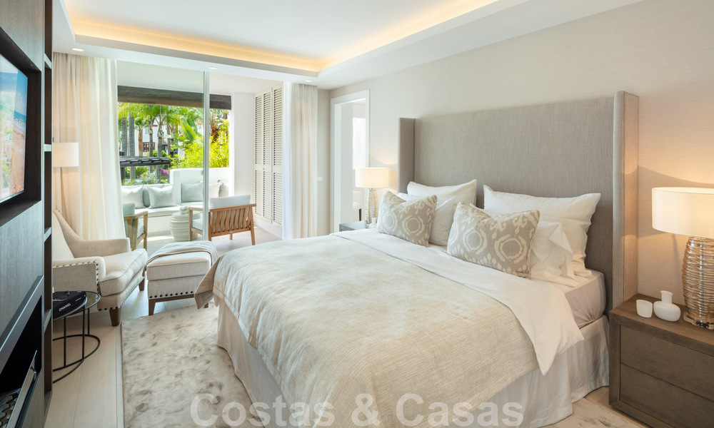 Luxueus gerenoveerd 4-slaapkamer appartement te koop in Puente Romano - Golden Mile, Marbella 35961