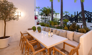 Luxueus gerenoveerd 4-slaapkamer appartement te koop in Puente Romano - Golden Mile, Marbella 35970 