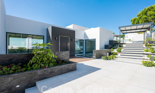 Instapklare, gloednieuwe moderne designer villa met prachtig uitzicht te koop te Marbella - Benahavis 36050 