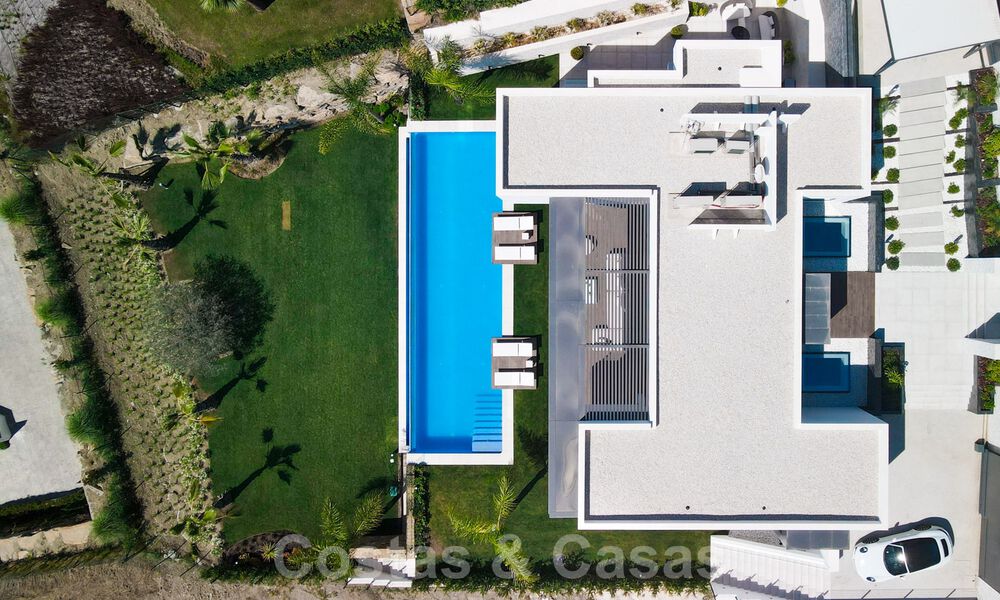 Instapklare, gloednieuwe moderne designer villa met prachtig uitzicht te koop te Marbella - Benahavis 36058