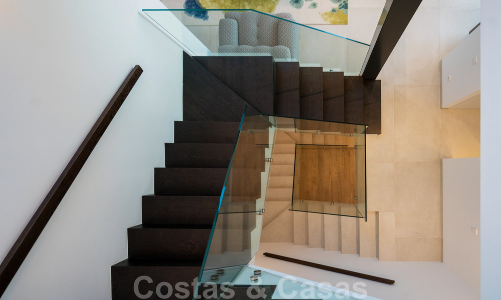 Instapklare, gloednieuwe moderne designer villa met prachtig uitzicht te koop te Marbella - Benahavis 36067