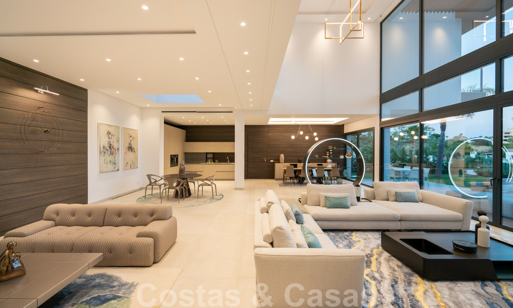 Instapklare, gloednieuwe moderne designer villa met prachtig uitzicht te koop te Marbella - Benahavis 36072