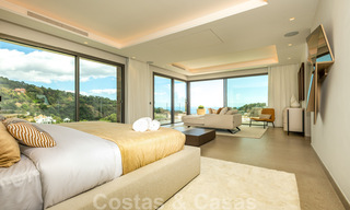 Nieuwbouw luxevilla te koop met zeezicht in het exclusieve La Zagaleta Golfresort, Benahavis - Marbella. Instapklaar. 40142 