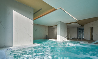 Moderne nieuwbouwappartementen met zeezicht te koop in Marbella - Estepona. Nu, instapklaar. Laatste units! 777404 