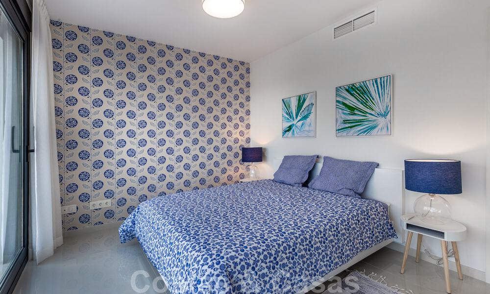 Modern luxe penthouse te koop in een eerstelijns golf design complex in Benahavis - Marbella 36117