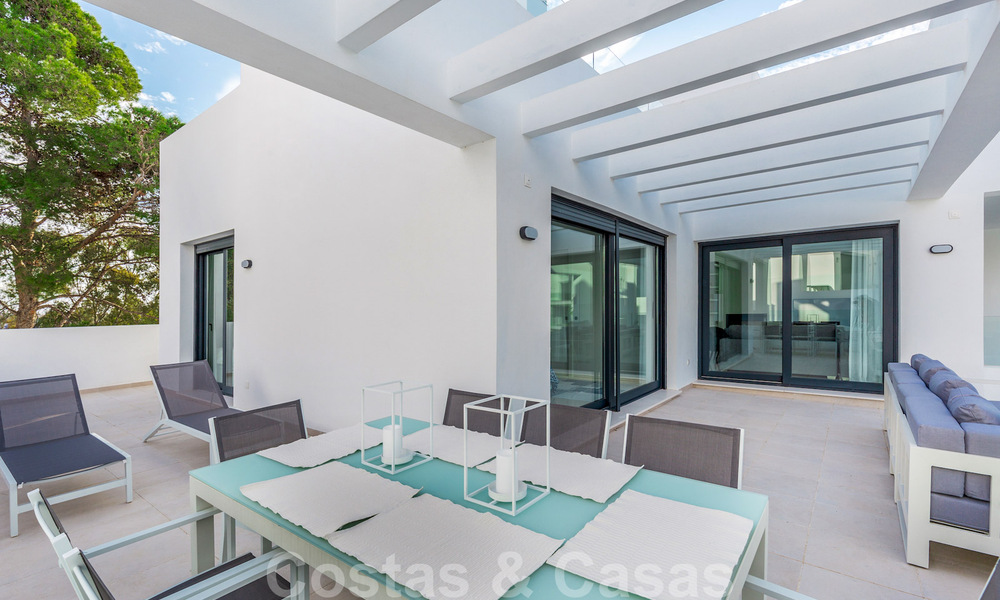 Modern luxe penthouse te koop in een eerstelijns golf design complex in Benahavis - Marbella 36139